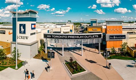 versace toronto premium outlet.